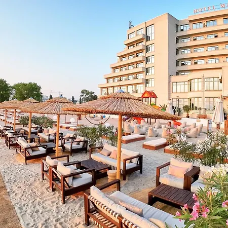 Hotel Malibu-2